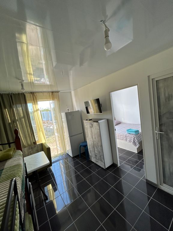 Апартаменты Домик №2 - с отдельным входом, возле бассейна