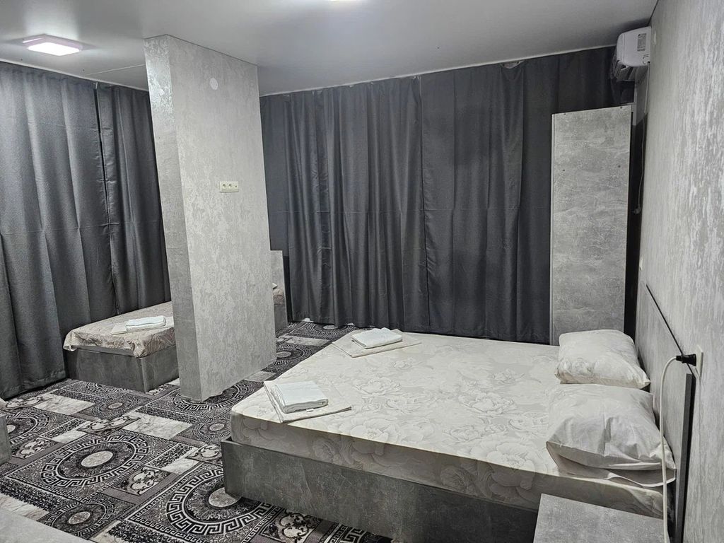 Четырёхместный номер полулюкс