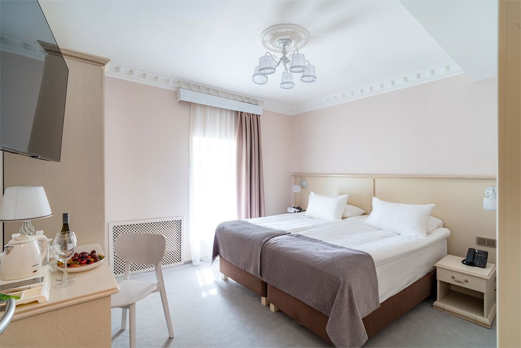 Двухместный номер с 1 кроватью Стандарт Домъ купчихи Глинкиной 4*