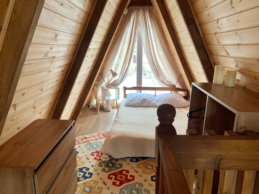 Дом А-фрейм двухэтажный