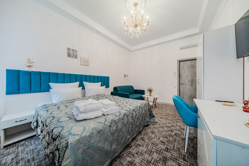 Четырёхместный номер люкс