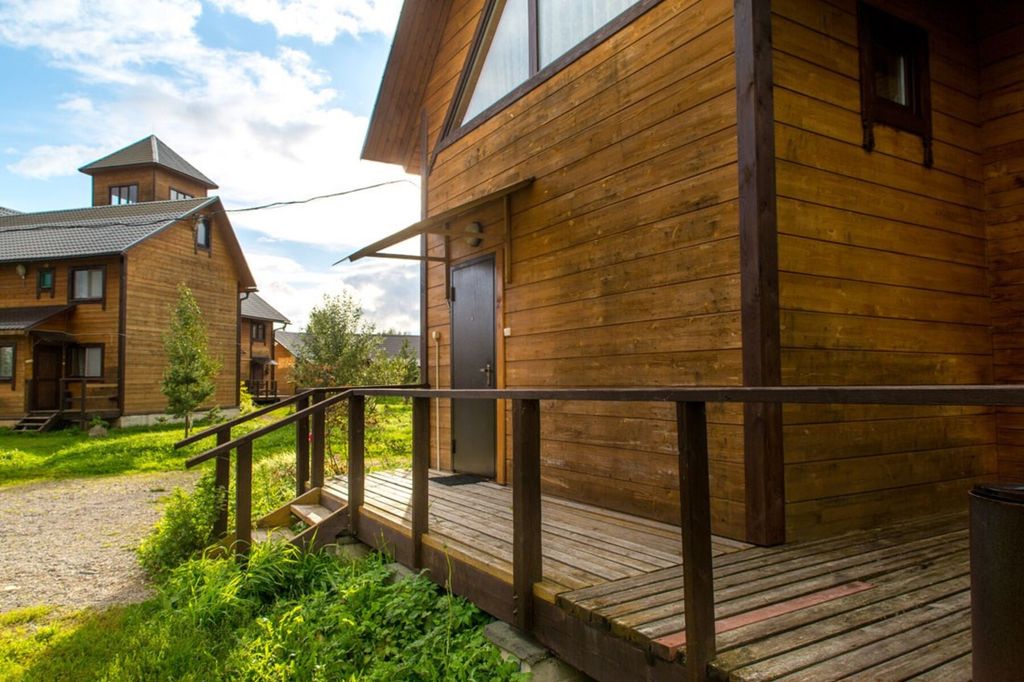 Дом Коттедж Семья