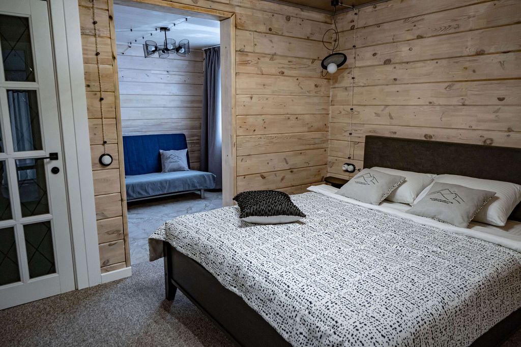 Апартаменты №4