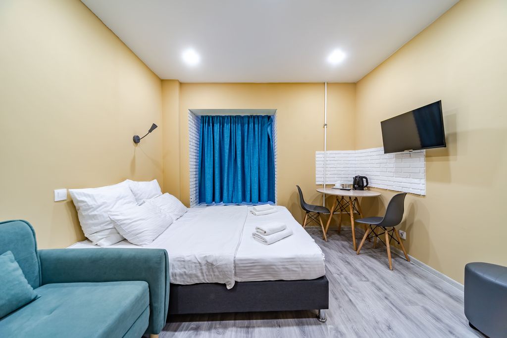 Семейный номер трехместный с собственной ванной комнатой