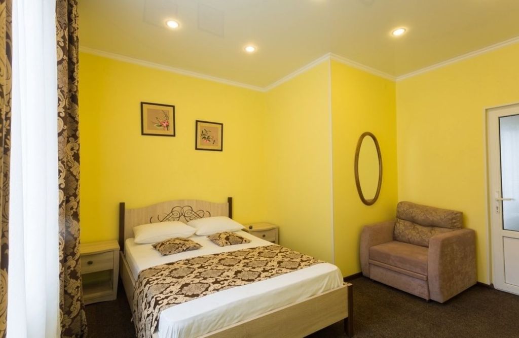 Четырёхместный номер Стандарт двухкомнатный