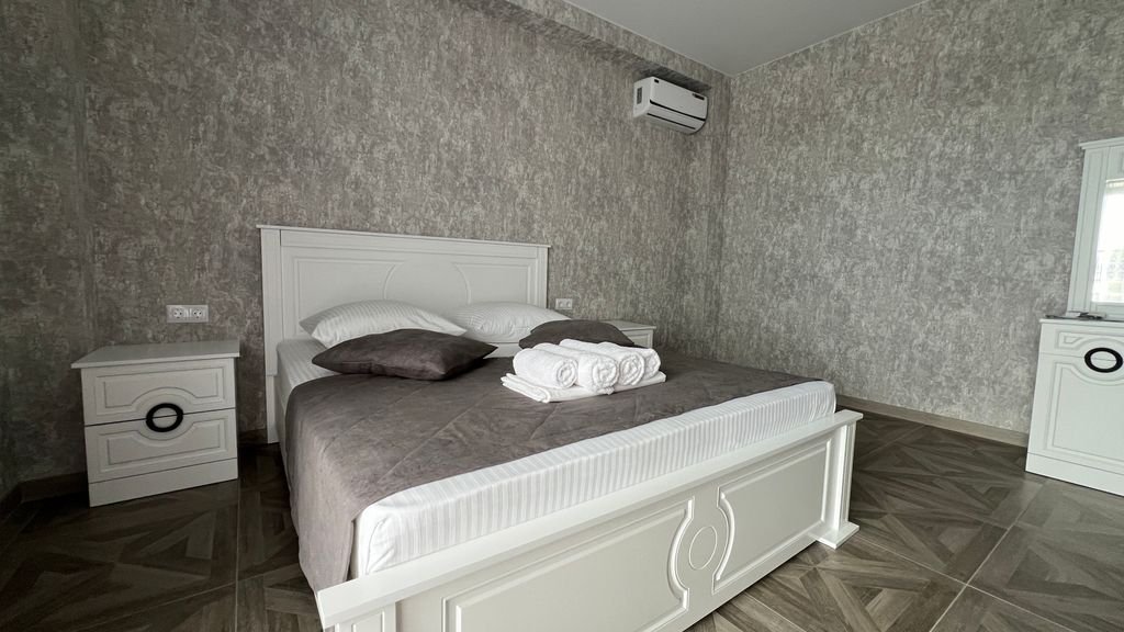 Двухместный номер с 1 кроватью комфорт с возможностью доп.места (кресло-кровать)