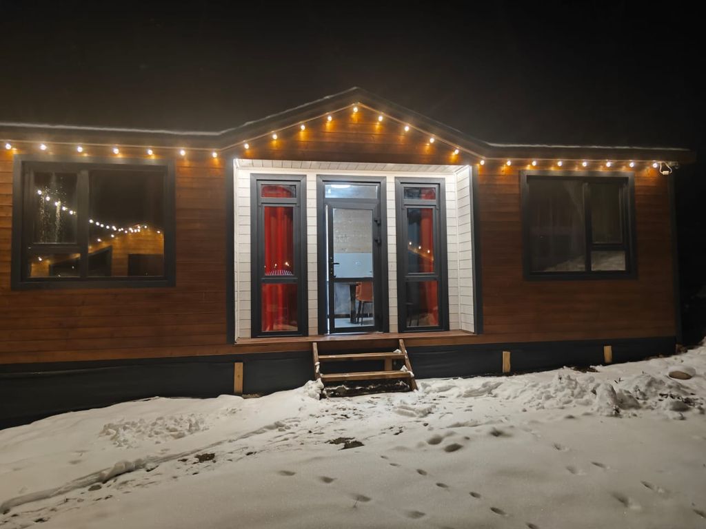 Дом коттедж с 2 спальнями