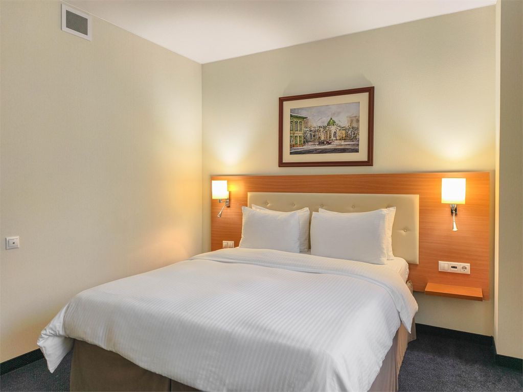 Двухместный номер с 1 кроватью люкс 2