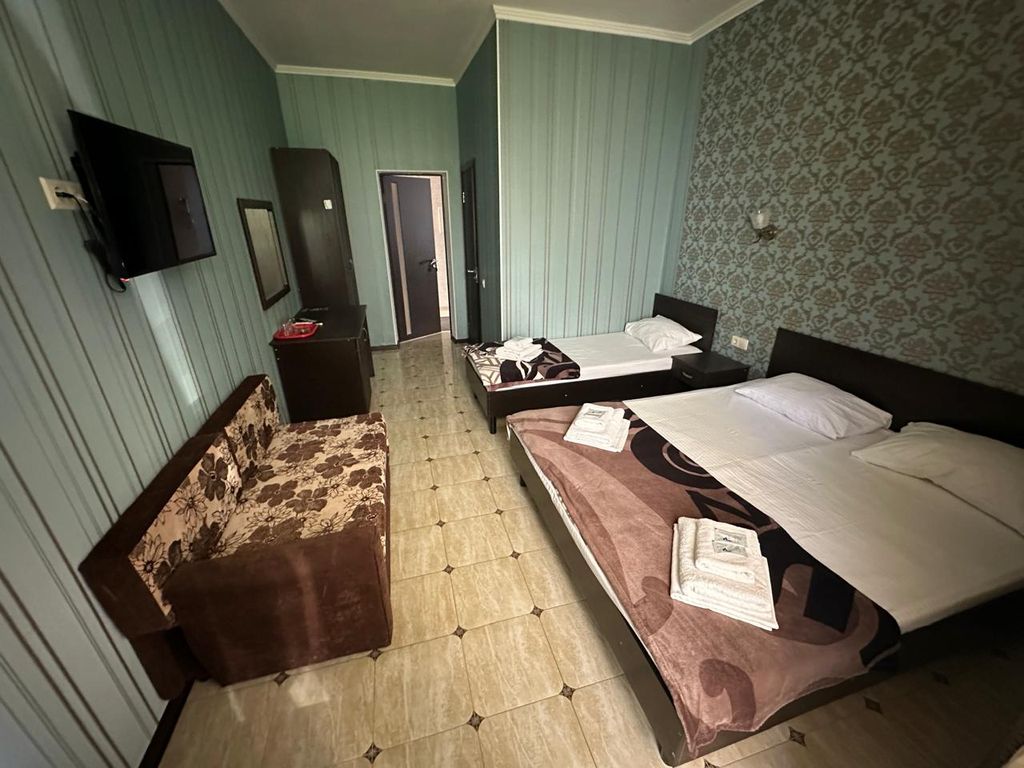 Трёхместный номер стандарт