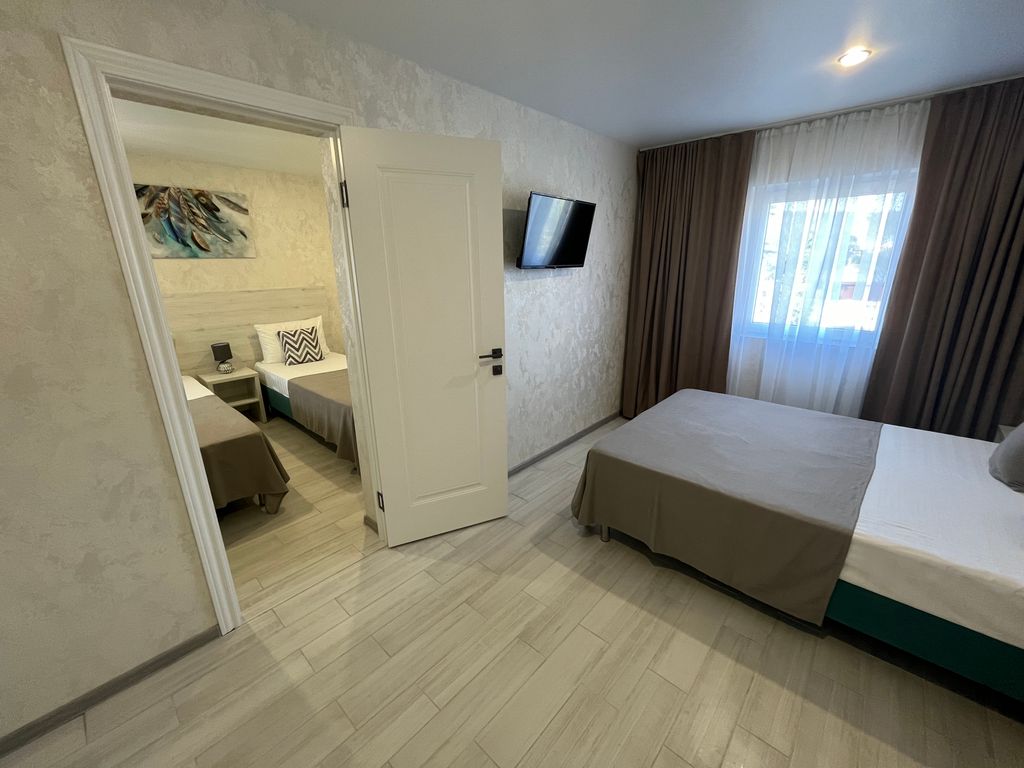 Четырёхместный номер Четырехместный двухкомнатный