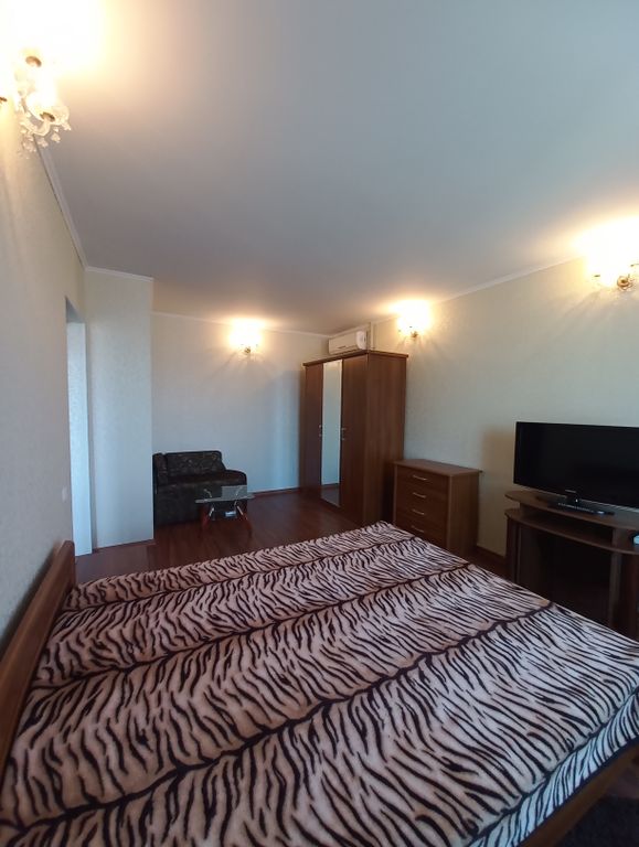 Двухместный номер с 1 кроватью с выходом на балкон