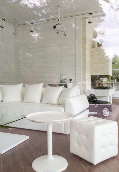 Гостинная первый этаж