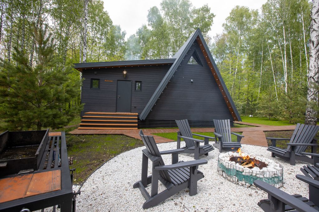 Кедр Кэмп, дизайнерский Black a-frame с купелью в лесу рядом с Уфой