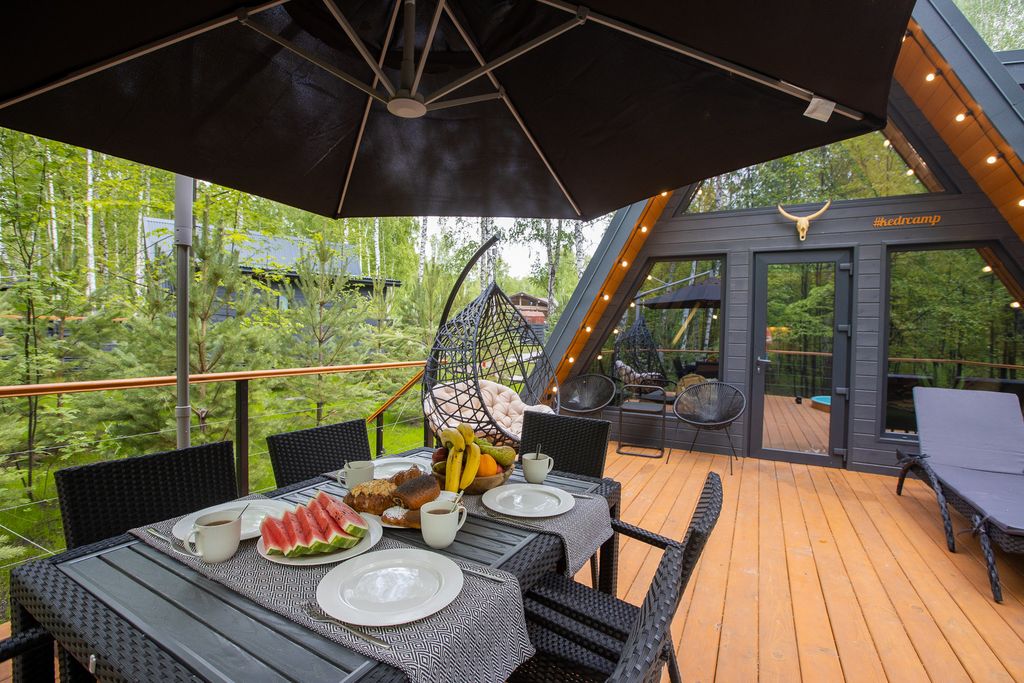 Кедр Кэмп, дизайнерский Black a-frame с купелью в лесу рядом с Уфой