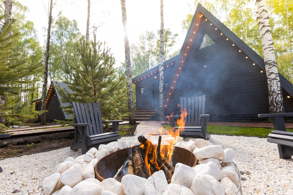 Кедр Кэмп, дизайнерский Black a-frame с купелью в лесу рядом с Уфой