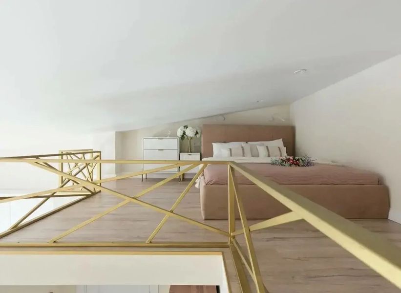 спальня на втором уровне, обратите внимание, кому то второй уровень может не подойти