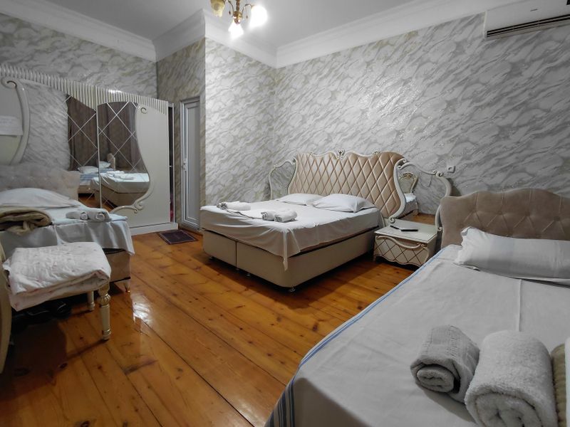 Вид от входа