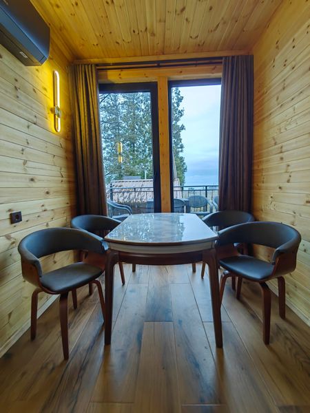 Обеденная зона