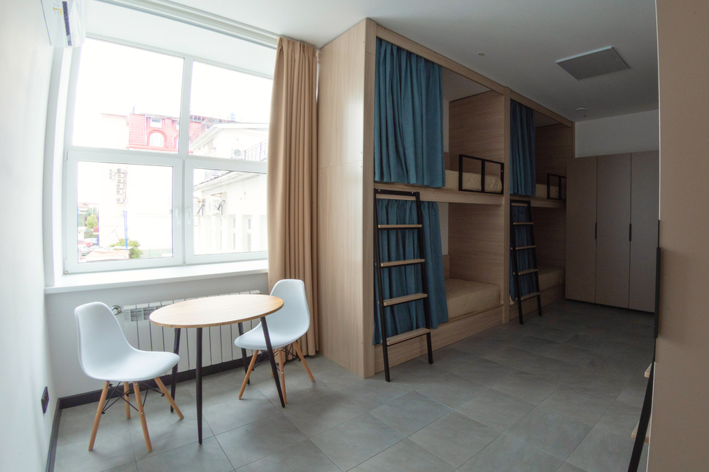 Многоместный женский номер Койко-место в 8-местном женском номере