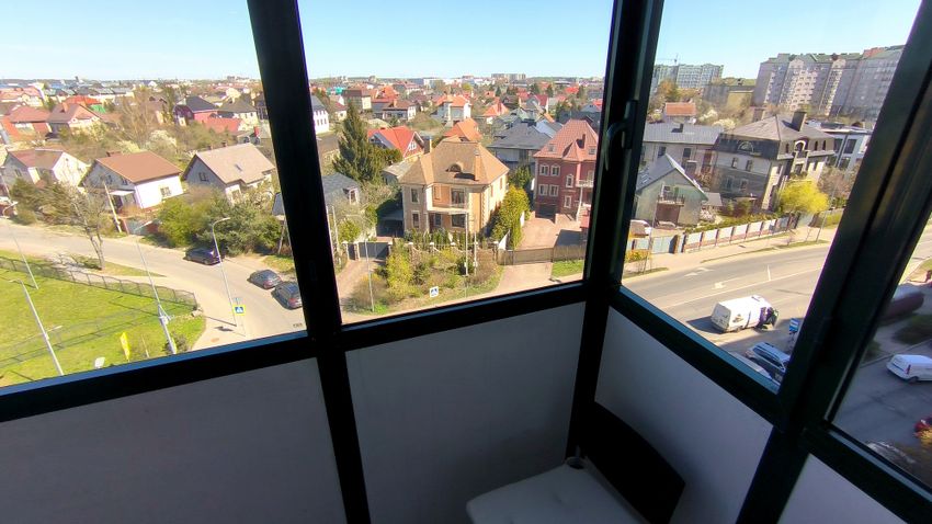 Вид из окна лоджии