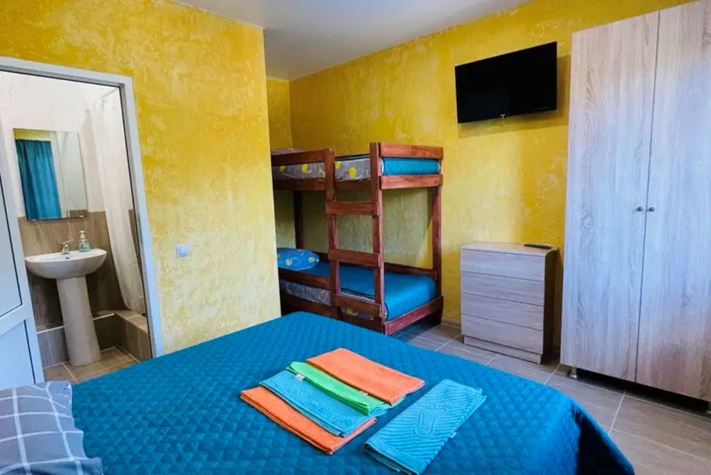 Четырёхместный номер Стандарт-7