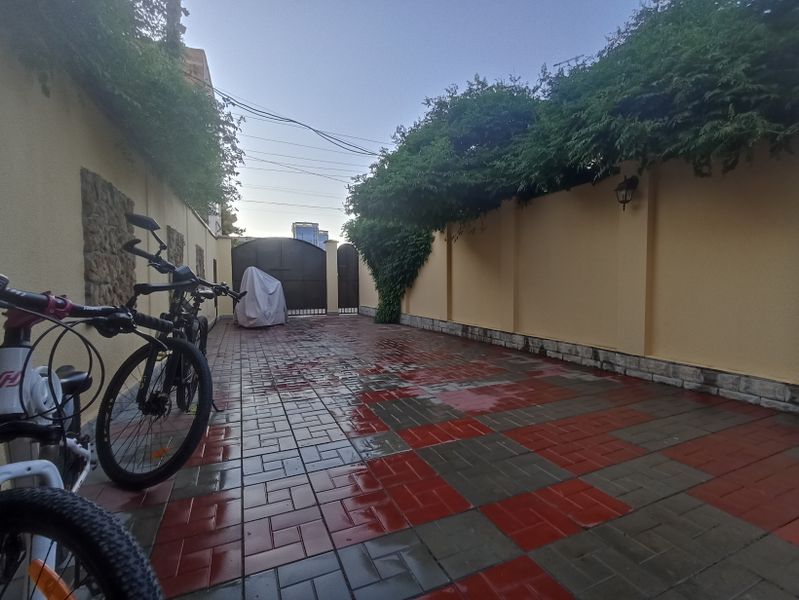 Фото