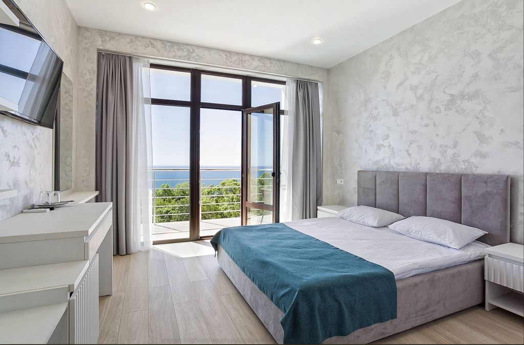 Двухместный номер с 1 кроватью улучшенный