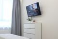 Спальня: телевизор со SMART TV, бесплатный Wi-Fi, комод (в комоде: комплект постельного белья на диван, 2 дополнительных комплекта полотенец)