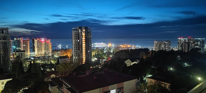 Фото