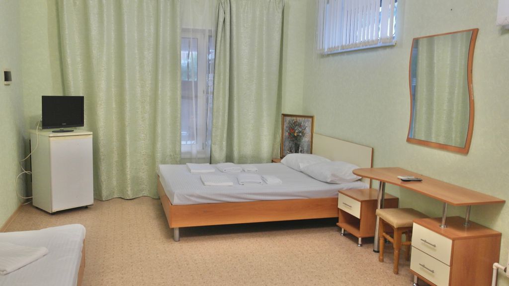 Четырёхместный номер стандарт