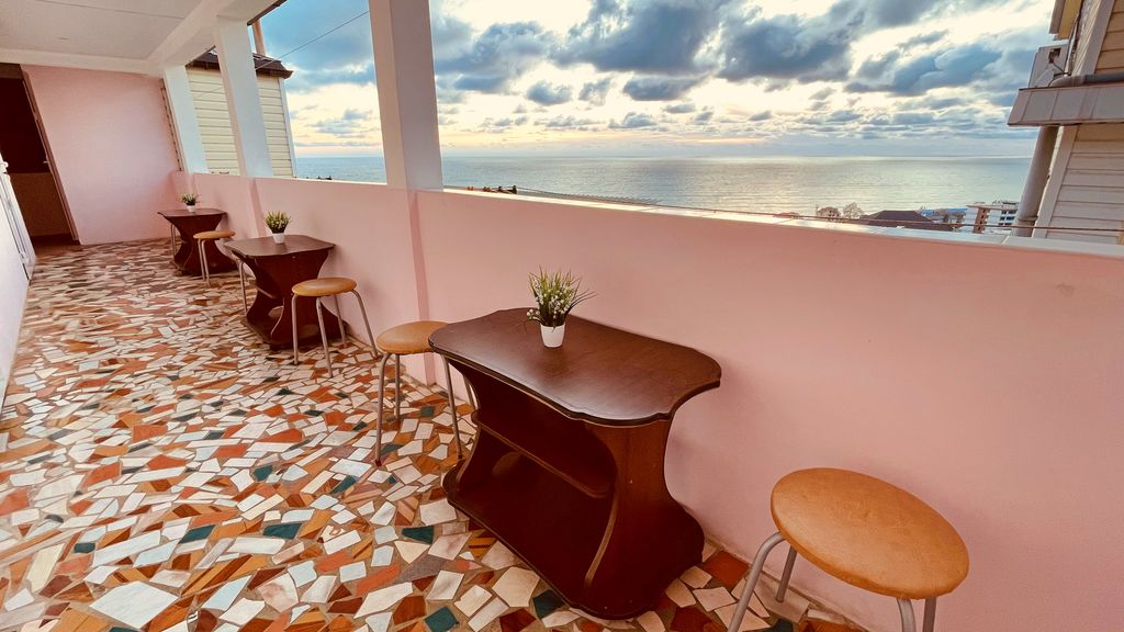 Двухместный номер с 2 отдельными кроватями эконом с видом на горы