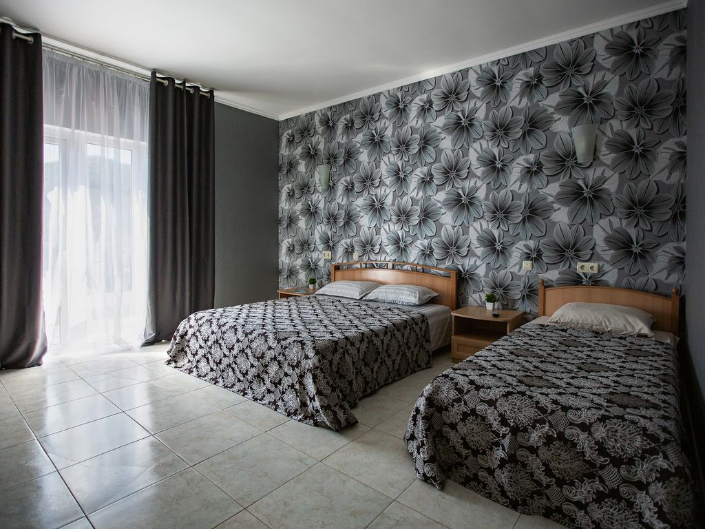 Трёхместный номер улучшенный