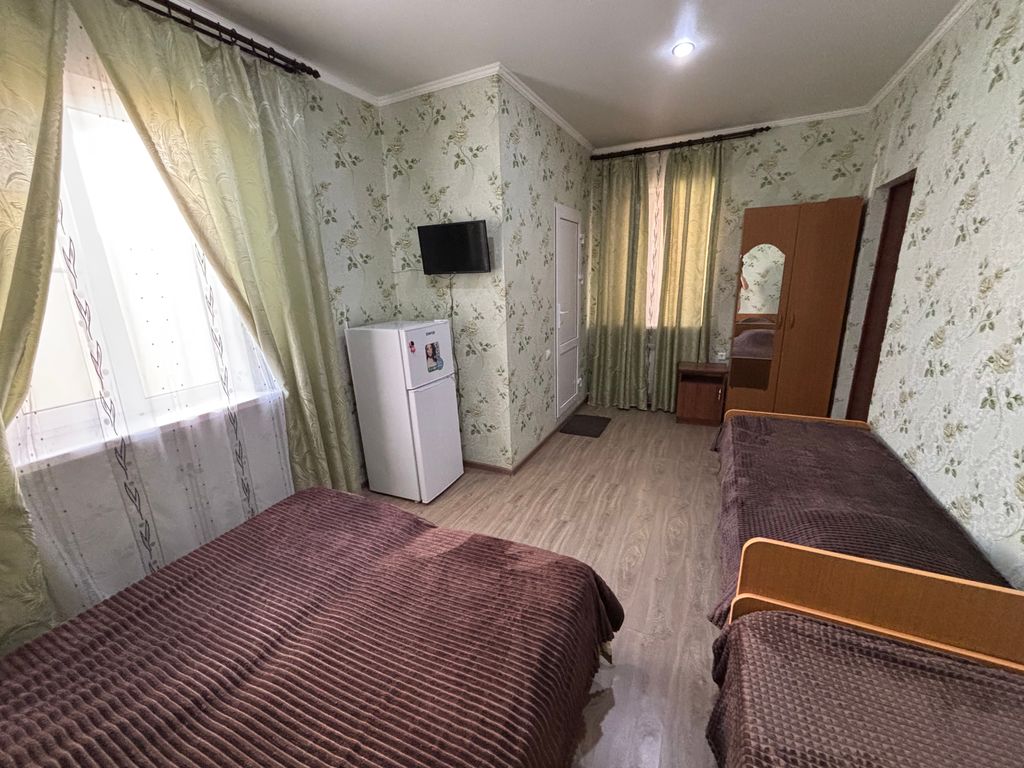 Четырёхместный номер стандарт