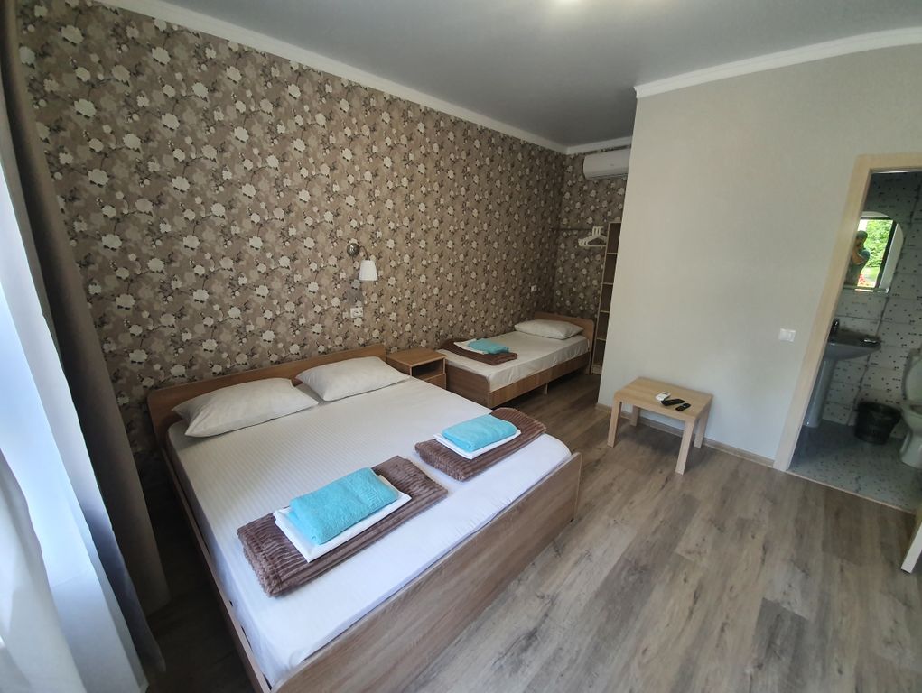 Трёхместный номер стандарт