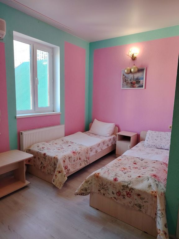 Четырёхместный номер 4х местный стандарт, 1 комнатный с удобствами