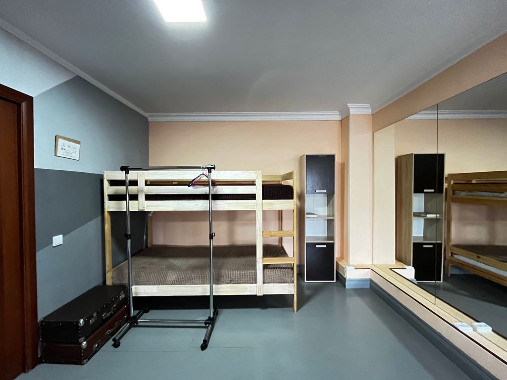 Многоместный женский номер Кровать в женском 6-местном номере