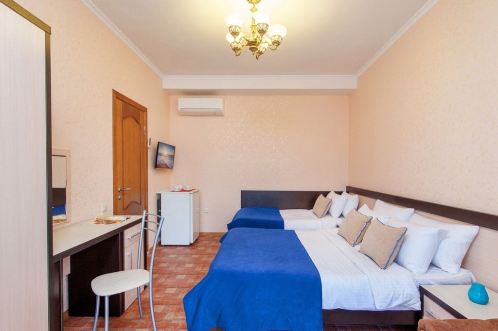 Трёхместный номер стандарт