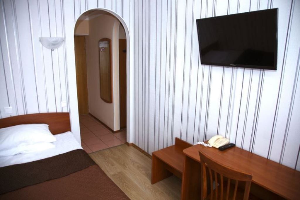 Одноместный номер эконом-класса с кондиционером