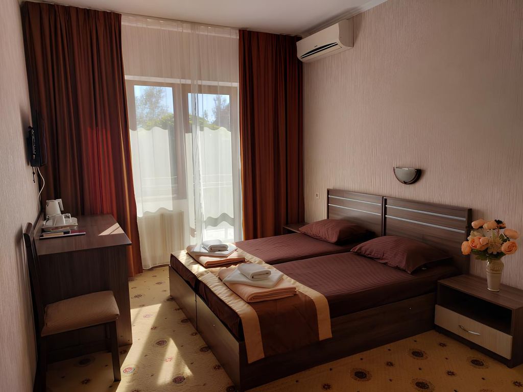 Двухместный номер с 2 отдельными кроватями с балконом