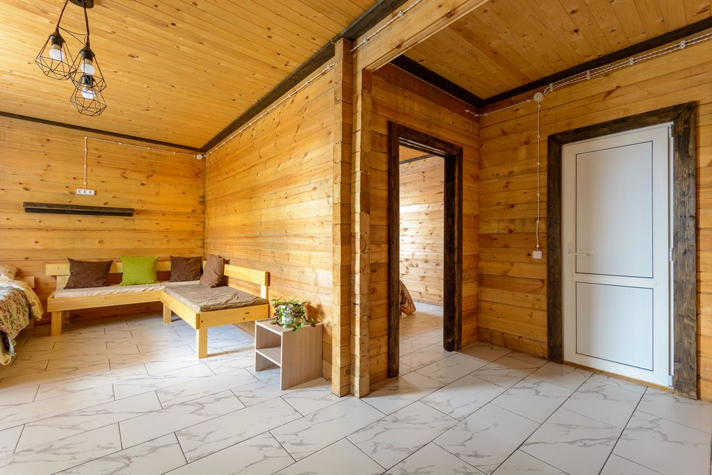 Апартаменты в деревянном коттедже