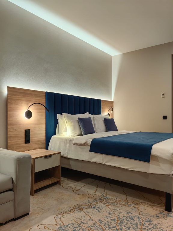 Двухместный номер с 1 кроватью Бизнес улучшенный