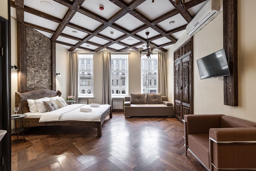 Семейный номер люкс с видом на город