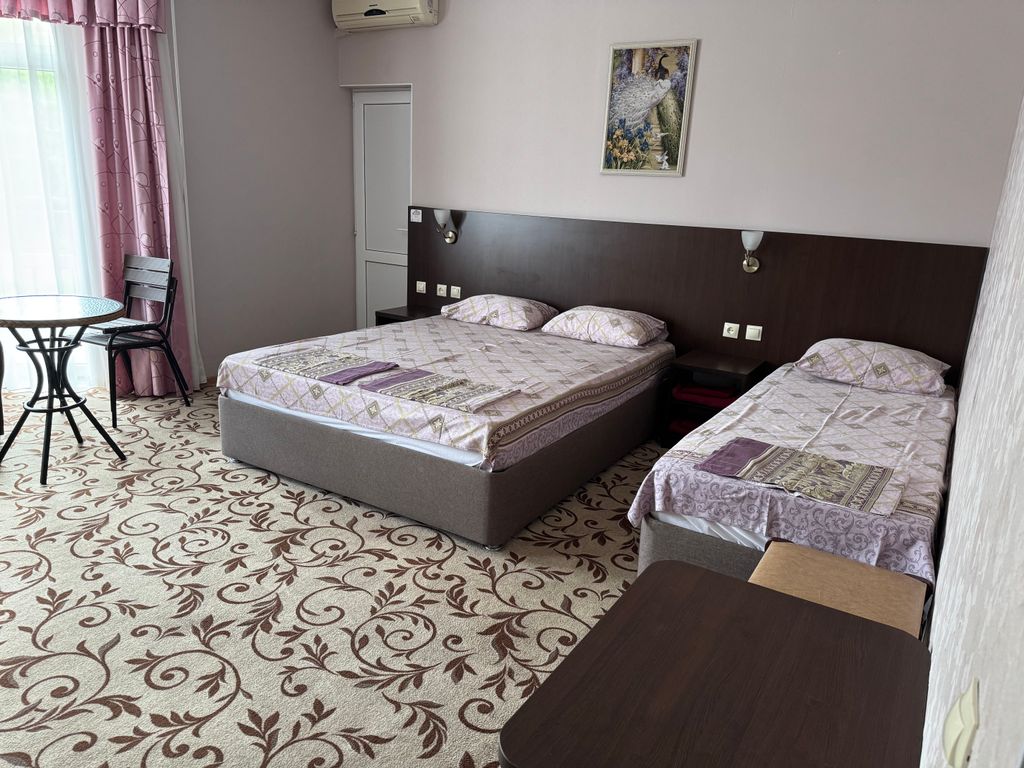 Четырёхместный номер улучшенный