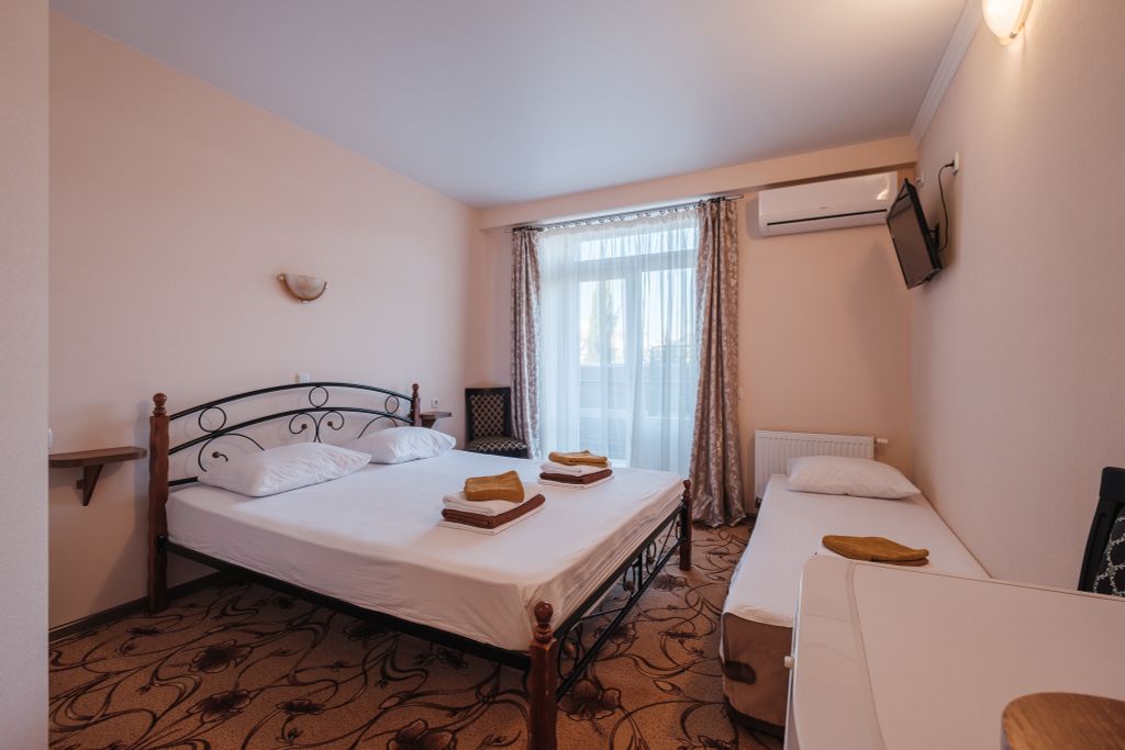 Трёхместный номер Стандарт