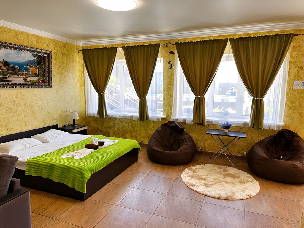 Апартаменты 2-комнатный люкс с кухней-гостиной