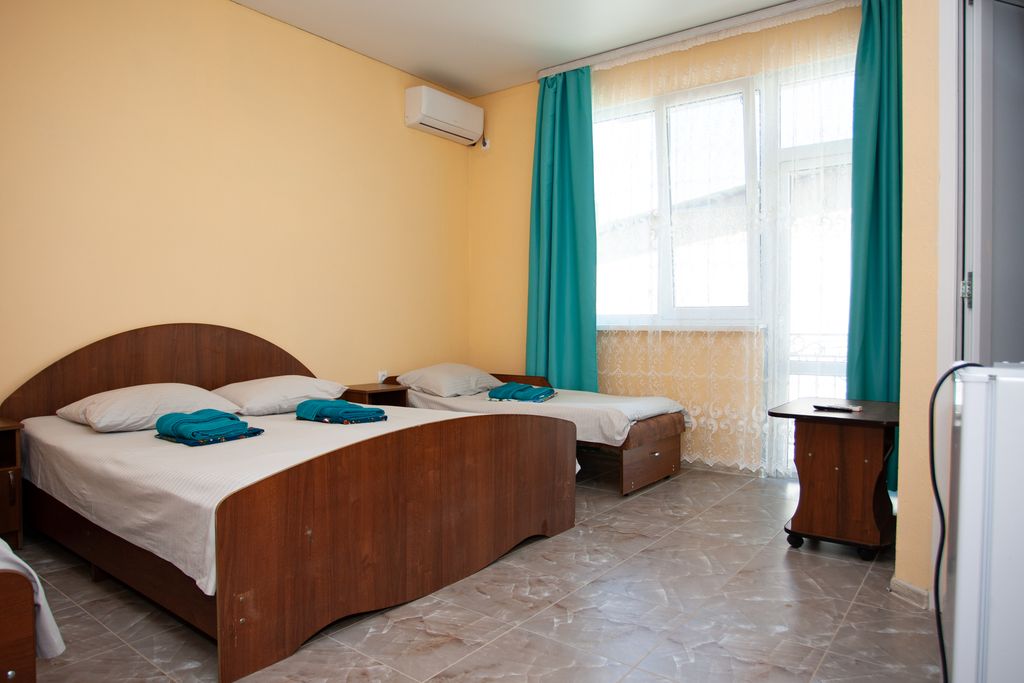 Трёхместный номер стандарт