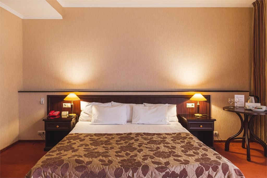 Двухместный номер с 1 кроватью полулюкс