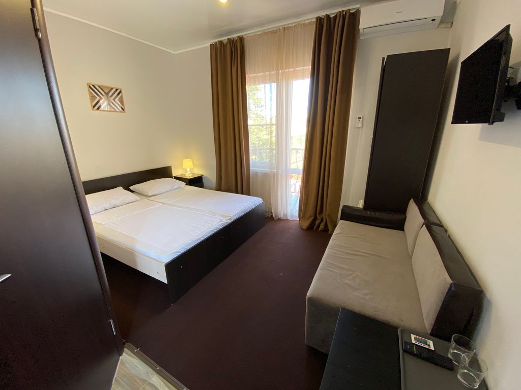 Двухместный номер с 2 отдельными кроватями Стандарт с балконом