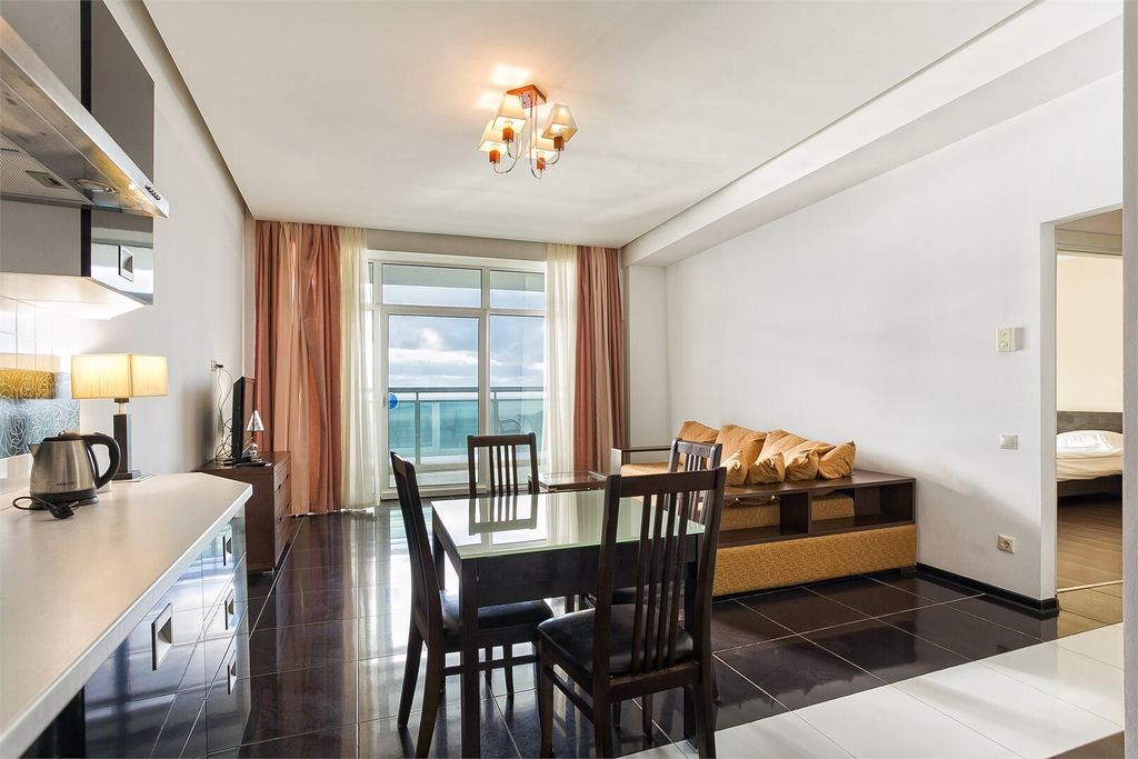 Трёхместный номер супериор2