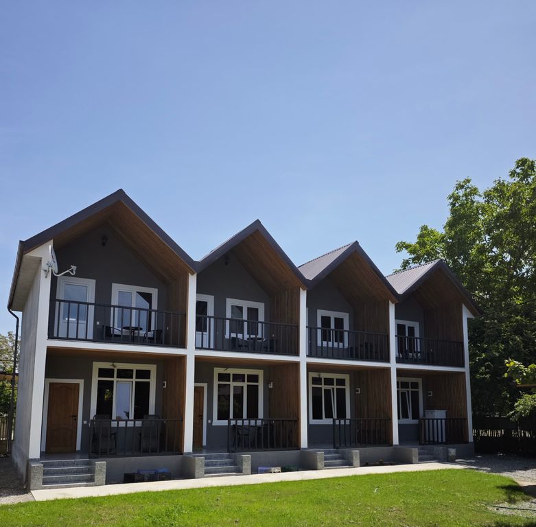 Апартаменты таунхаус двухэтажный